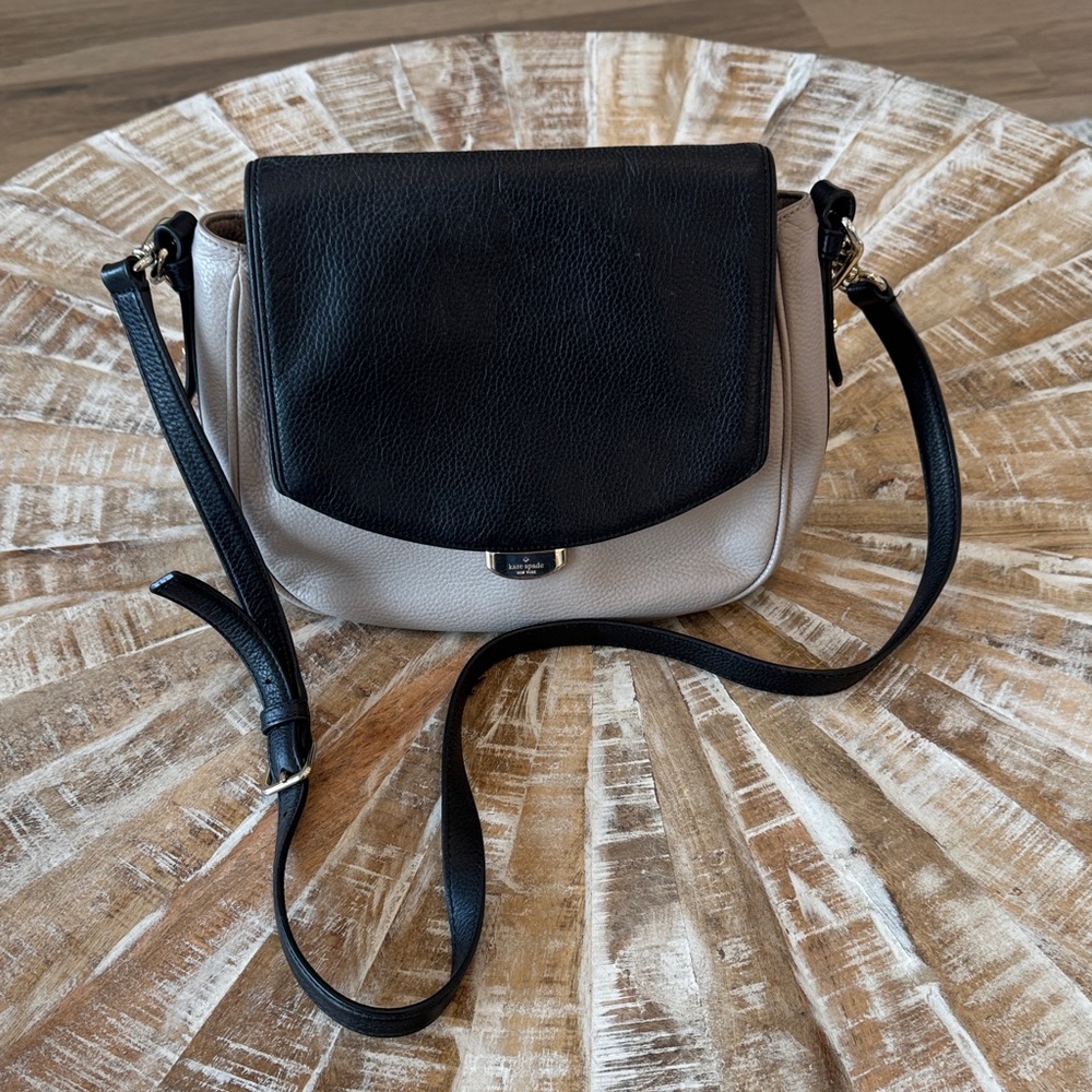 Kate Spade‎ Mullberry Street Alicia Satchel Leather Top Handle Adjustable Strap.